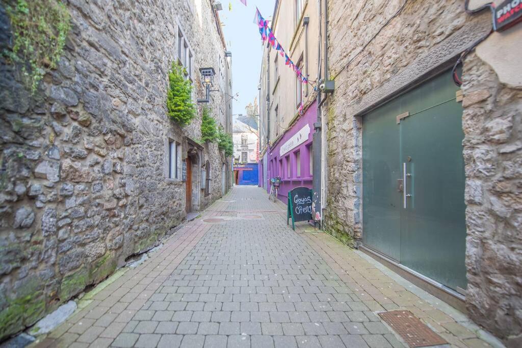 Ferienwohnung Latin Quarter Luxury Galway Exterior foto